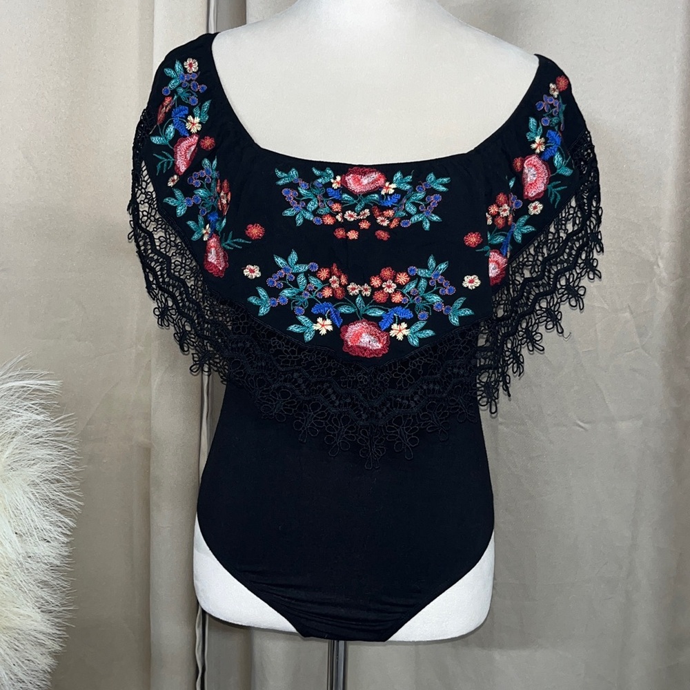 Lulumari Off the Shoulder Bodysuit Black Sz M